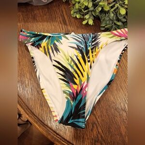 NWT Size small (4-6) multicolor bikini bottoms‎ low rise cheeky